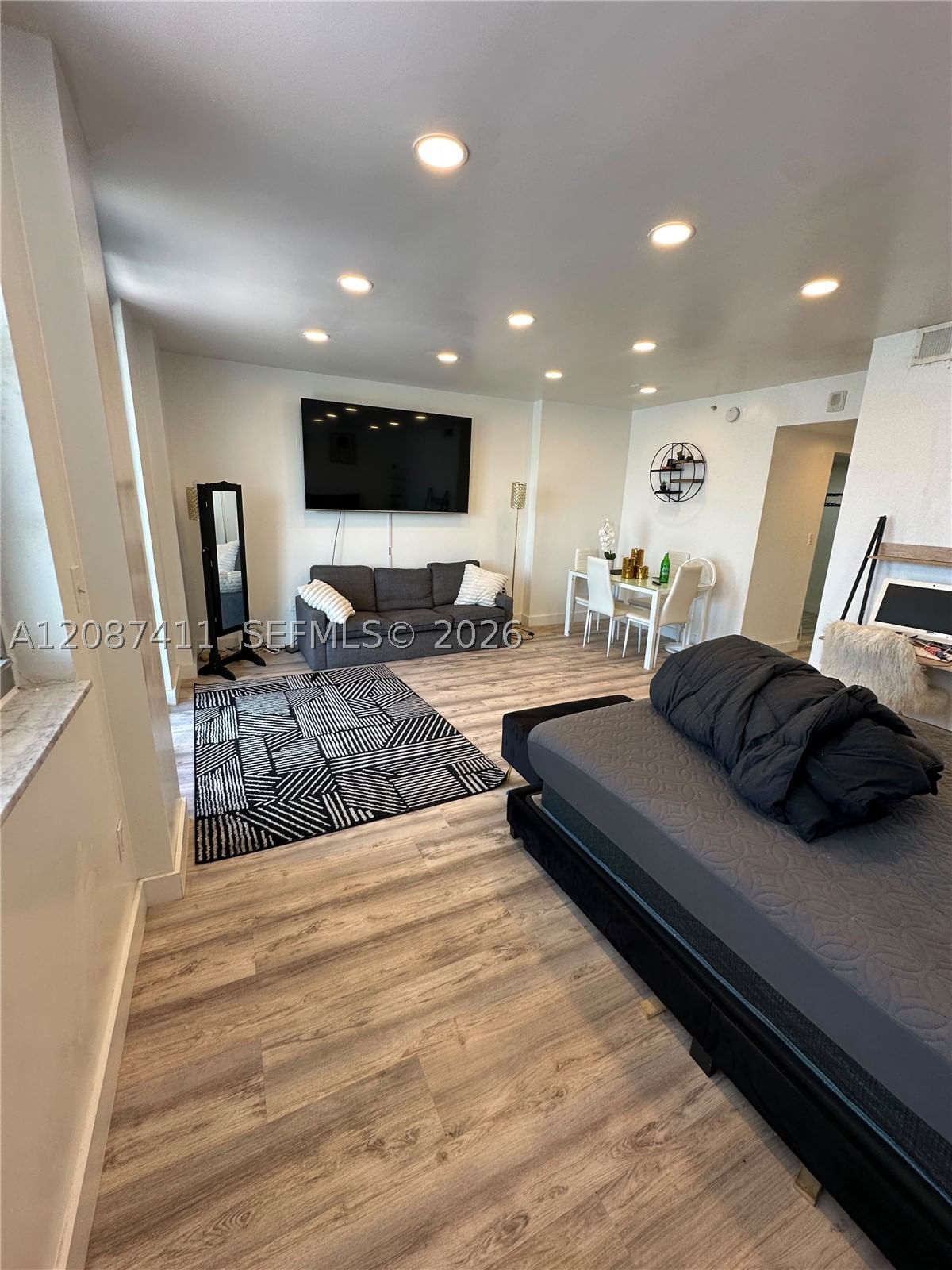 Real estate property located at 2829 Indian Creek Dr #804, Miami-dade, Clearview Towers Condo, Miami Beach, FL