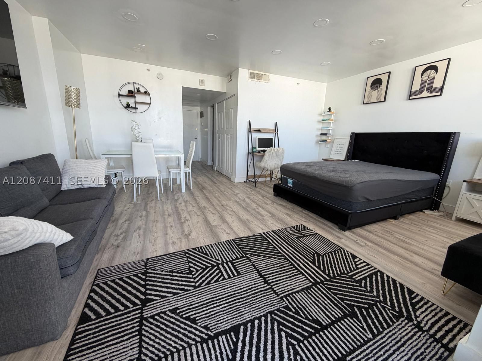 Real estate property located at 2829 Indian Creek Dr #804, Miami-dade, Clearview Towers Condo, Miami Beach, FL