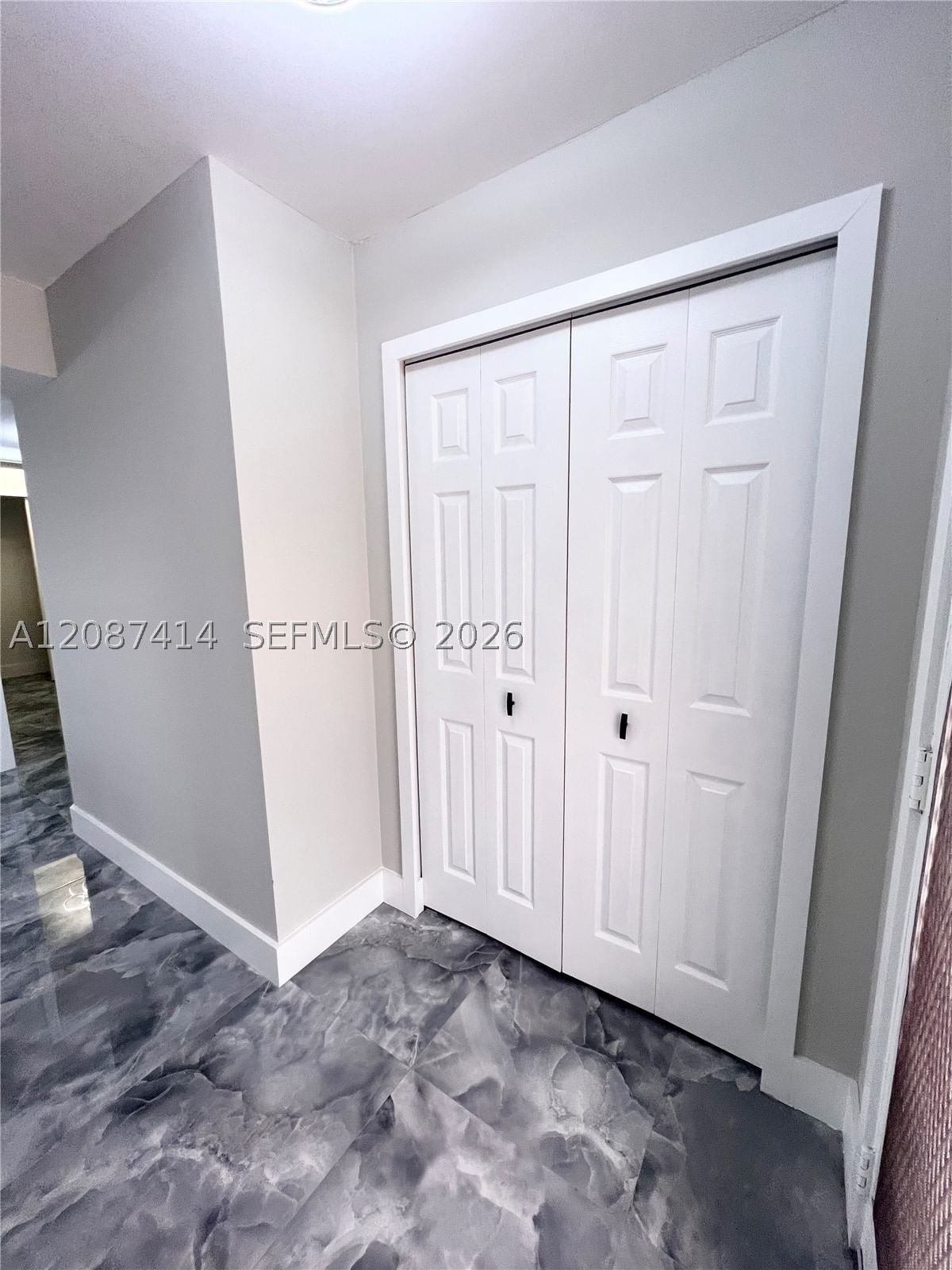 Real estate property located at 4930 Sabal Palm Blvd #206, Broward, Lakes Of Carriage Hills, Tamarac, FL