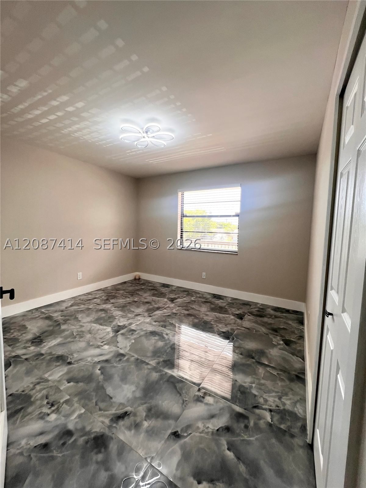 Real estate property located at 4930 Sabal Palm Blvd #206, Broward, Lakes Of Carriage Hills, Tamarac, FL