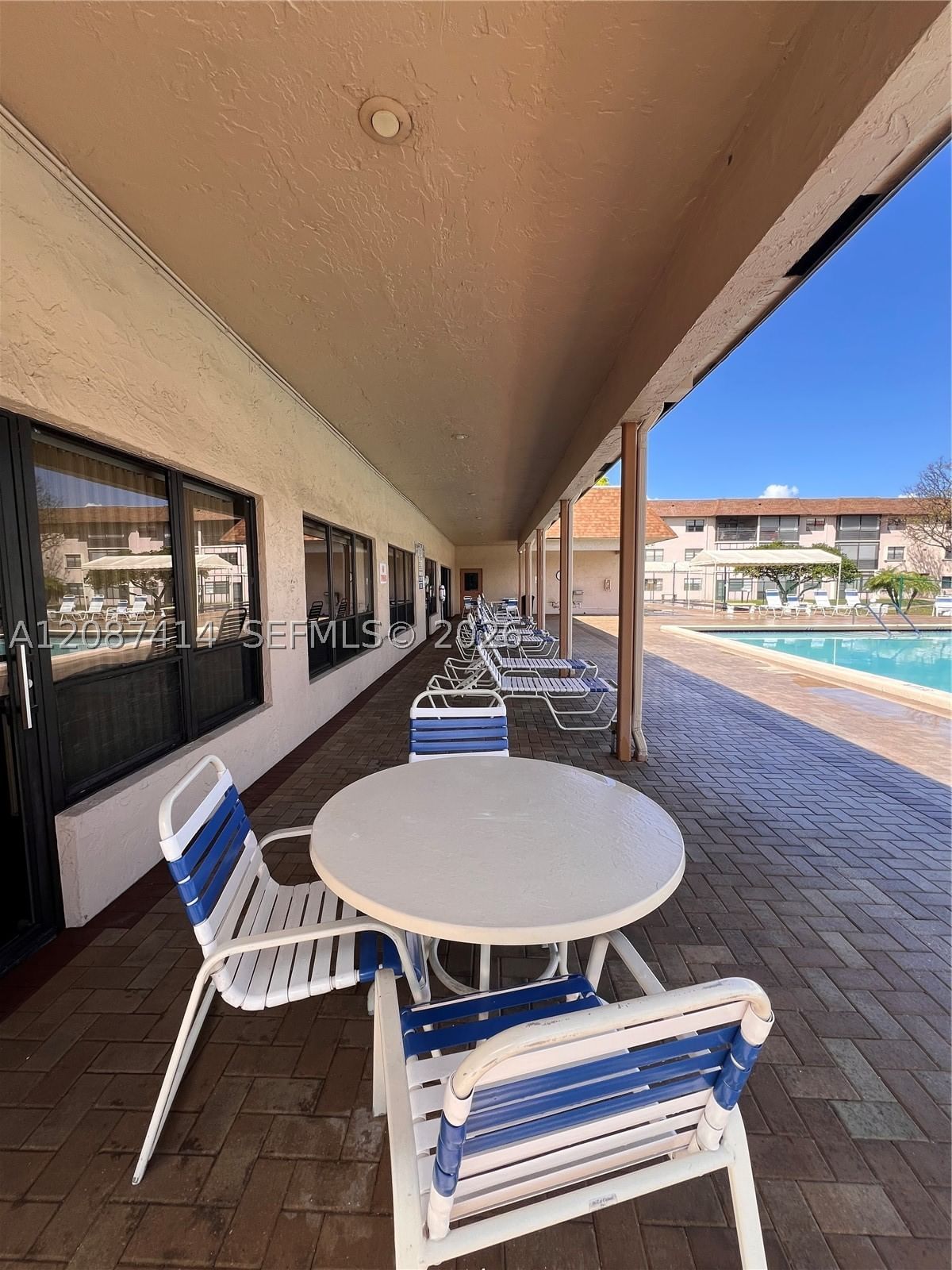 Real estate property located at 4930 Sabal Palm Blvd #206, Broward, Lakes Of Carriage Hills, Tamarac, FL