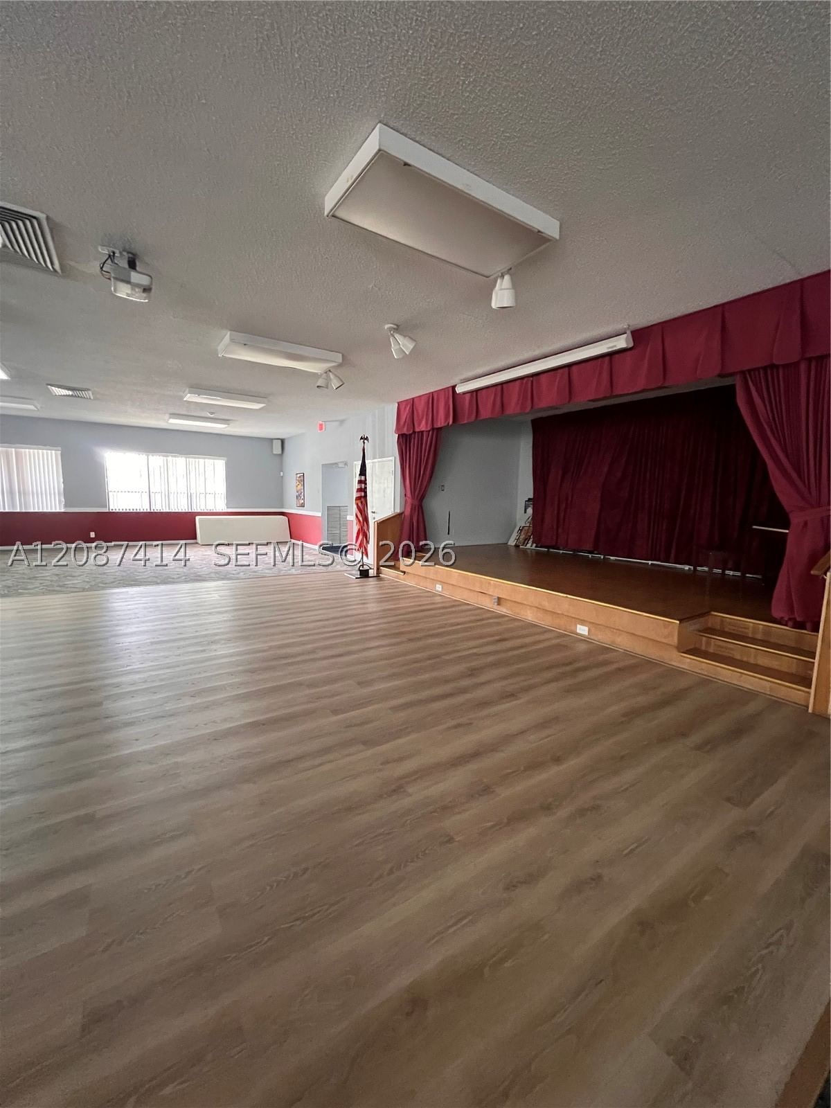 Real estate property located at 4930 Sabal Palm Blvd #206, Broward, Lakes Of Carriage Hills, Tamarac, FL