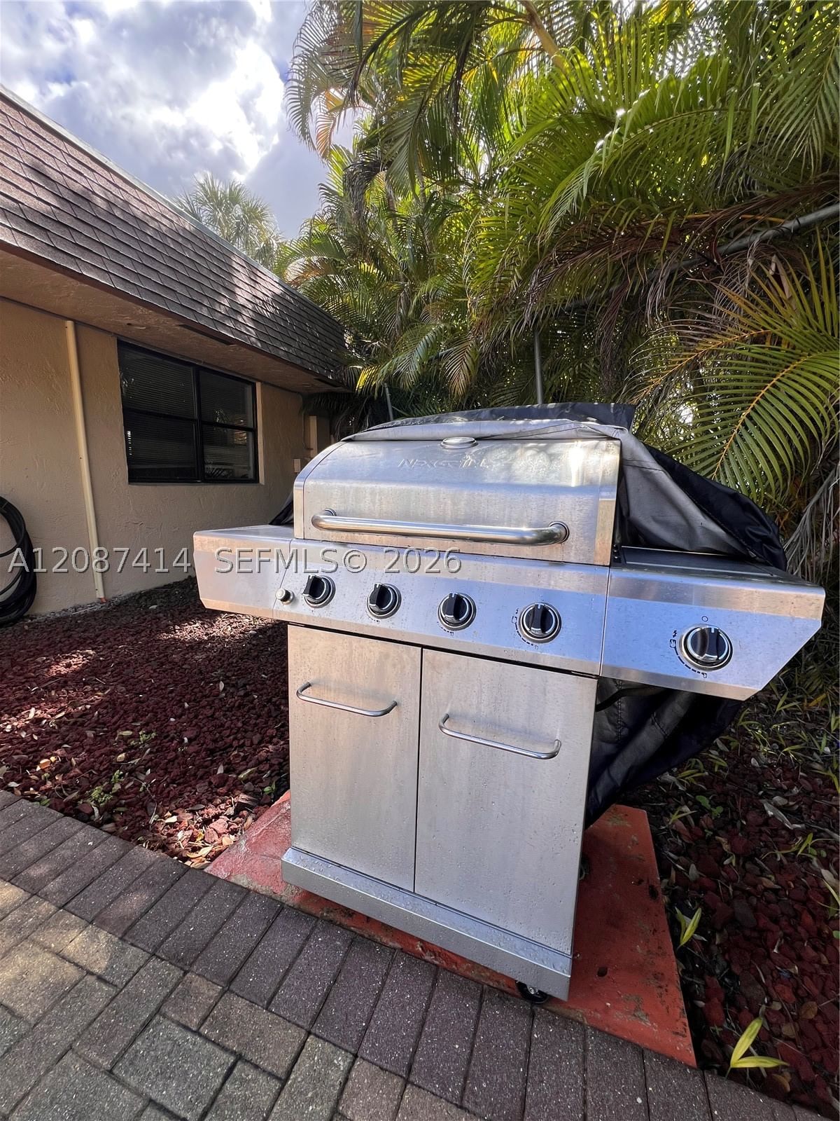 Real estate property located at 4930 Sabal Palm Blvd #206, Broward, Lakes Of Carriage Hills, Tamarac, FL
