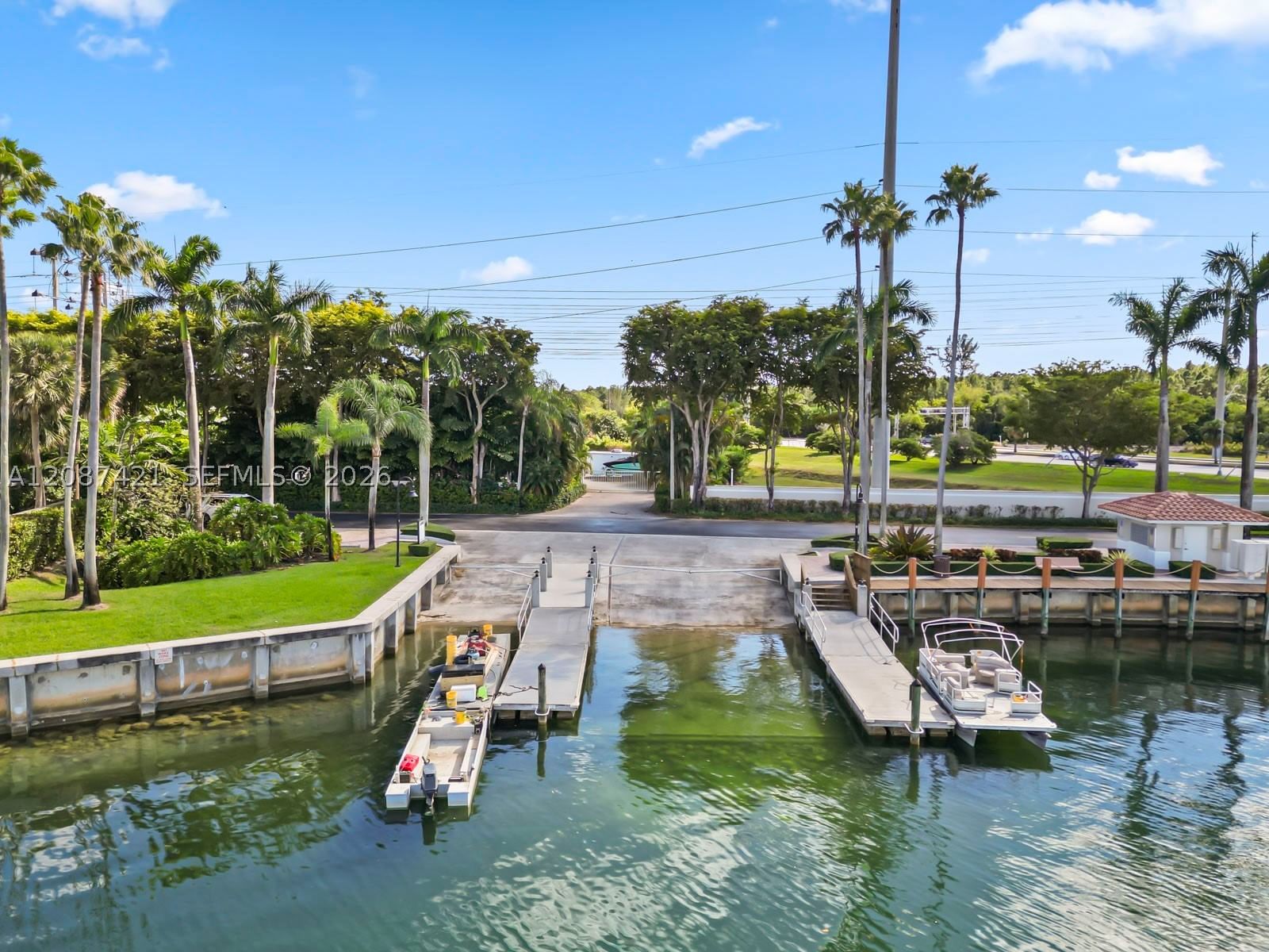 Real estate property located at 14683 132nd Ave, Miami-dade, Silver Lakes Sec 1 Amend, Miami, FL