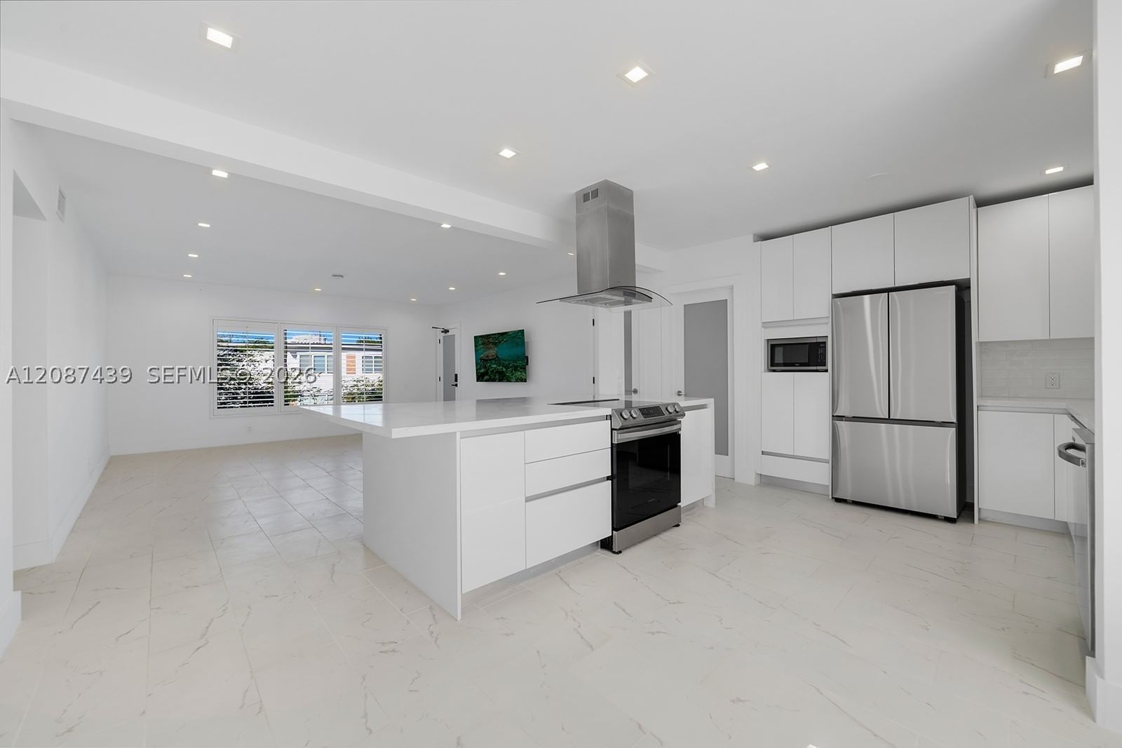 Real estate property located at 3909 Garden Ave, Miami-dade, Jane Apartments Condo, Miami Beach, FL