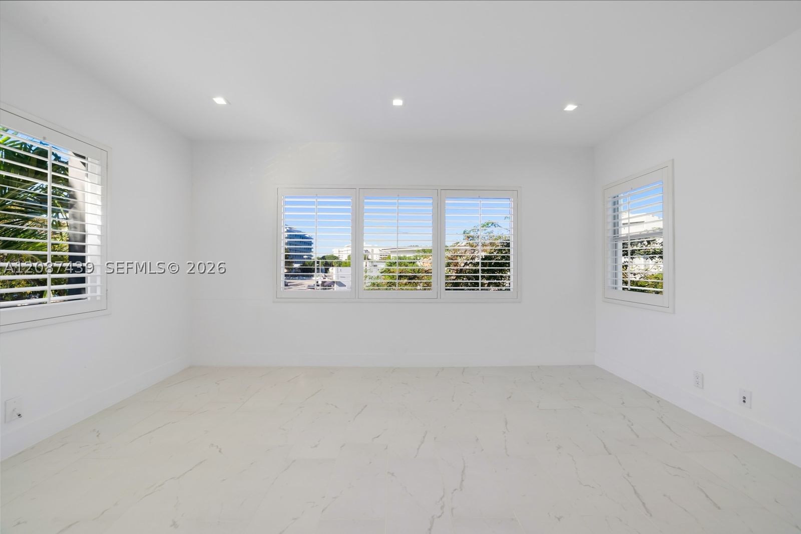 Real estate property located at 3909 Garden Ave, Miami-dade, Jane Apartments Condo, Miami Beach, FL