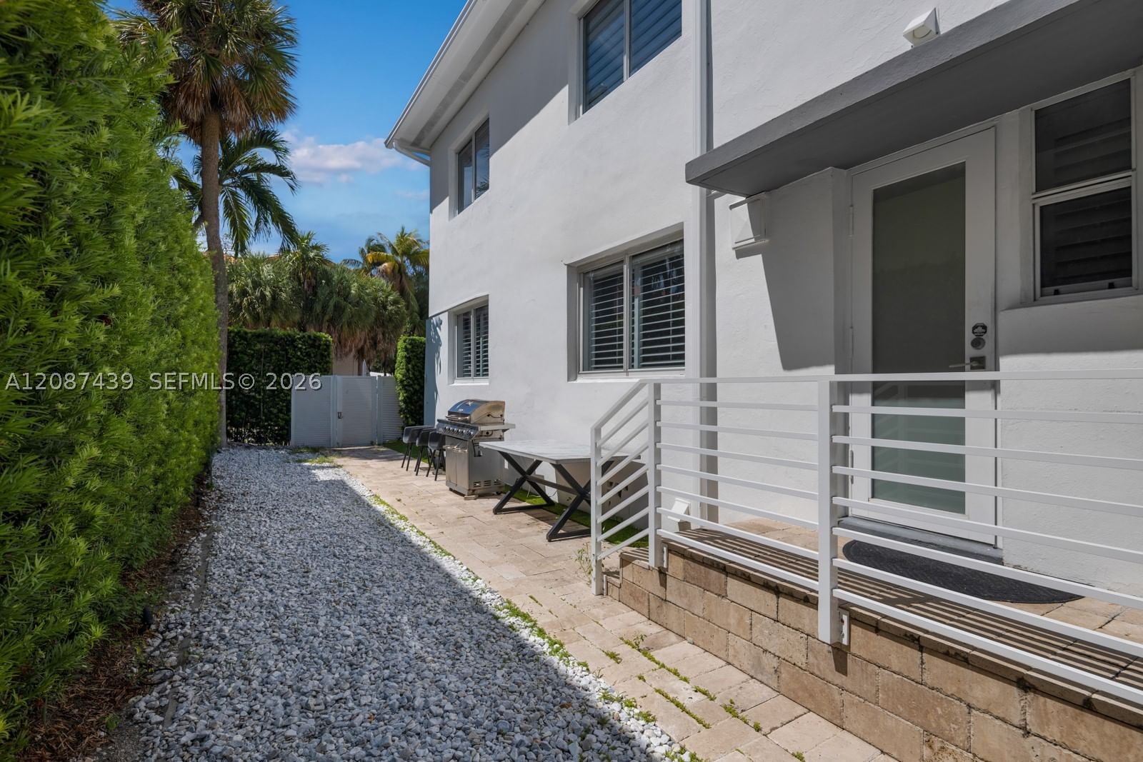 Real estate property located at 3909 Garden Ave, Miami-dade, Jane Apartments Condo, Miami Beach, FL
