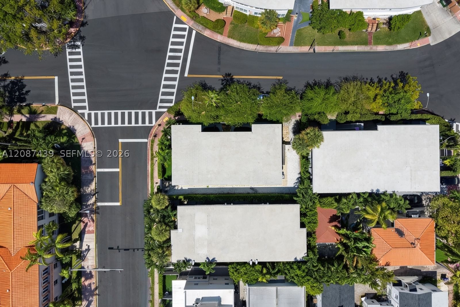 Real estate property located at 3909 Garden Ave, Miami-dade, Jane Apartments Condo, Miami Beach, FL
