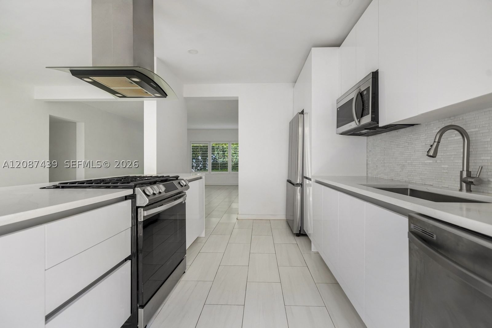 Real estate property located at 3909 Garden Ave, Miami-dade, Jane Apartments Condo, Miami Beach, FL