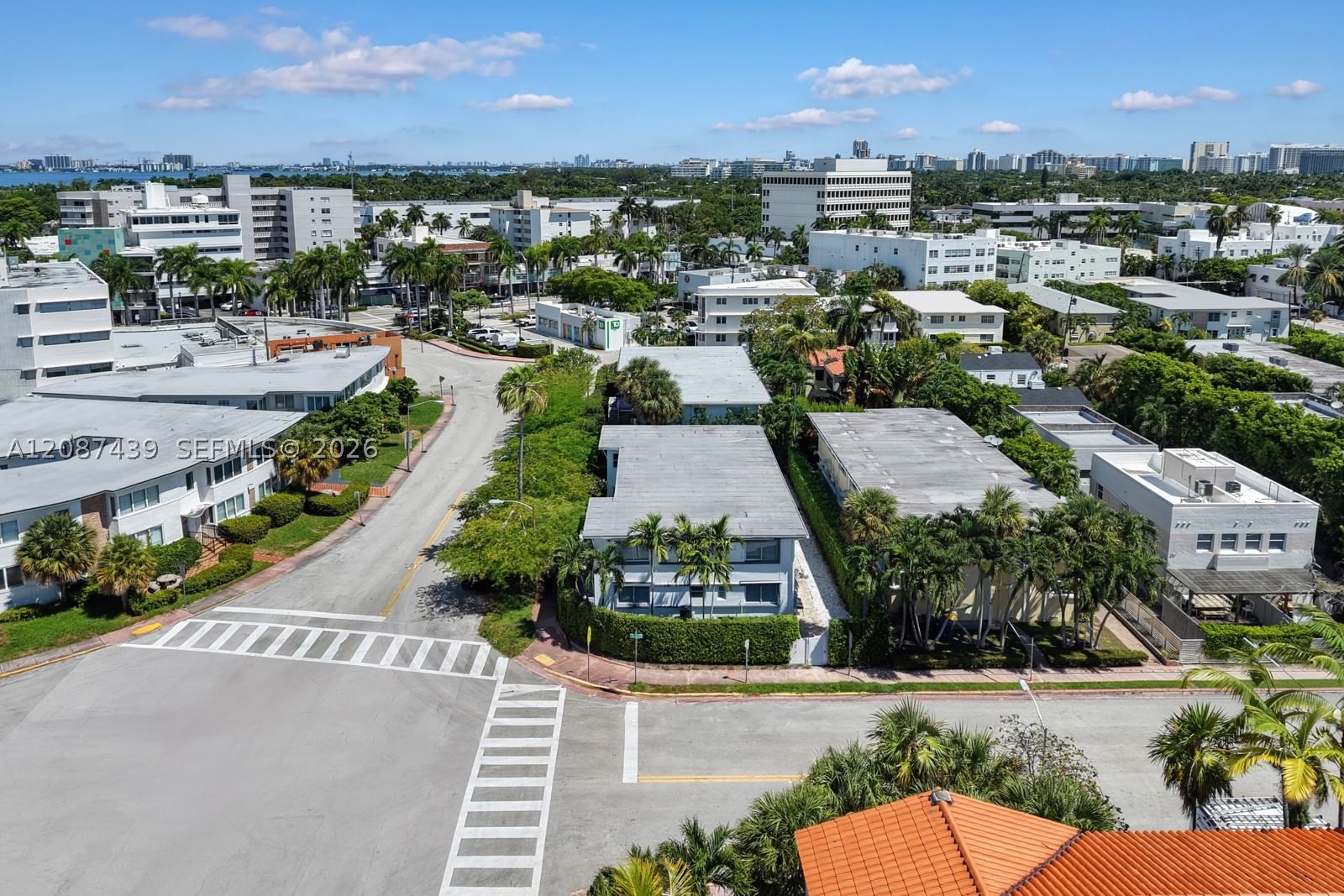 Real estate property located at 3909 Garden Ave, Miami-dade, Jane Apartments Condo, Miami Beach, FL