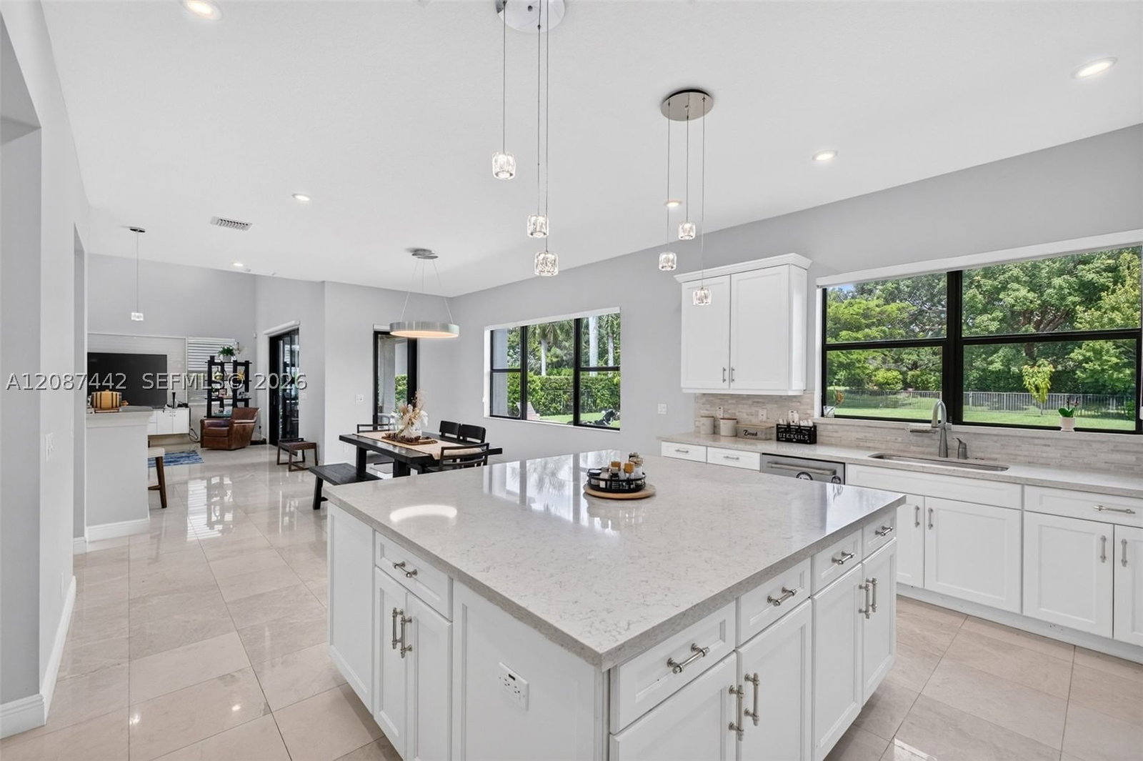 Real estate property located at 10283 Sweet Bay Mnr, Broward, Parkland Golf & Country C, Parkland, FL