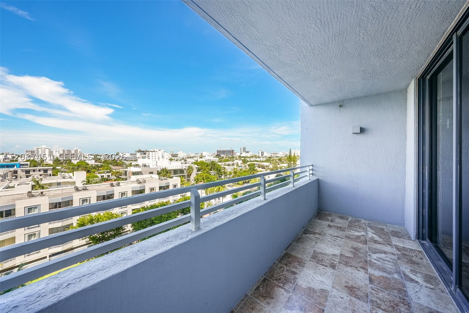 Real estate property located at 1330 West Ave #811, Miami-dade, The Waverly At South Beac, Miami Beach, FL