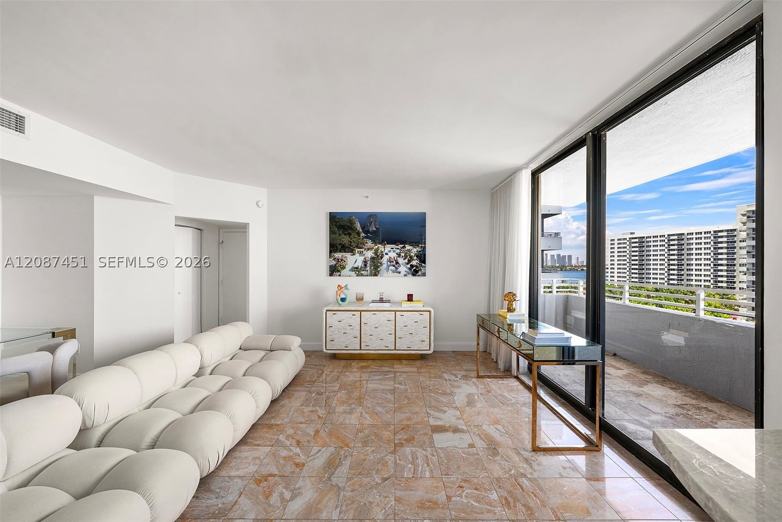 Real estate property located at 1330 West Ave #811, Miami-dade, The Waverly At South Beac, Miami Beach, FL