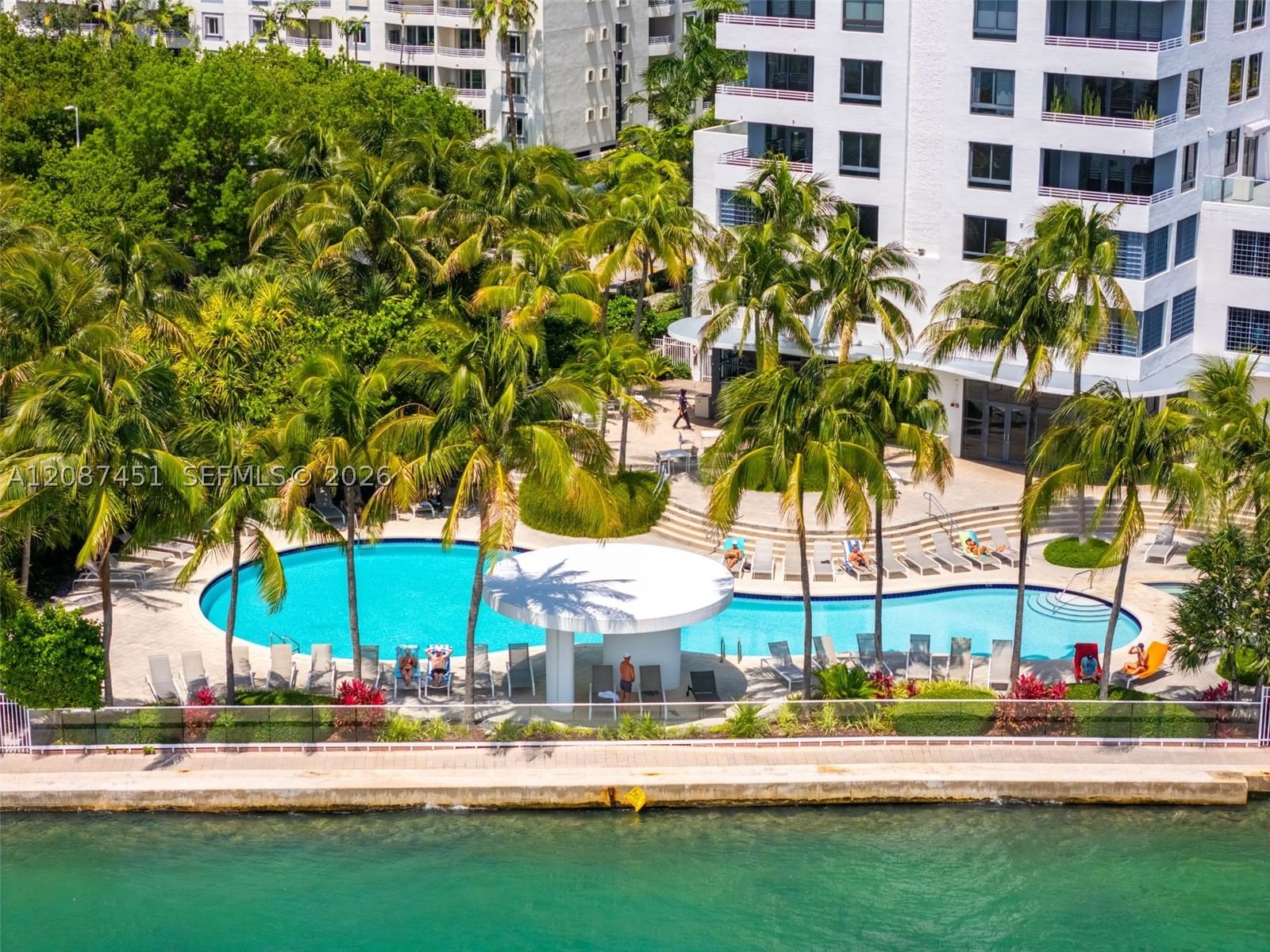Real estate property located at 1330 West Ave #811, Miami-dade, The Waverly At South Beac, Miami Beach, FL