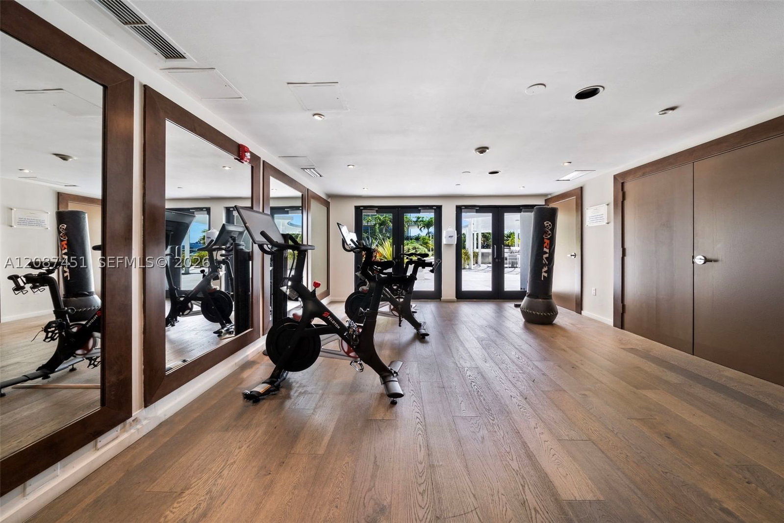 Real estate property located at 1330 West Ave #811, Miami-dade, The Waverly At South Beac, Miami Beach, FL