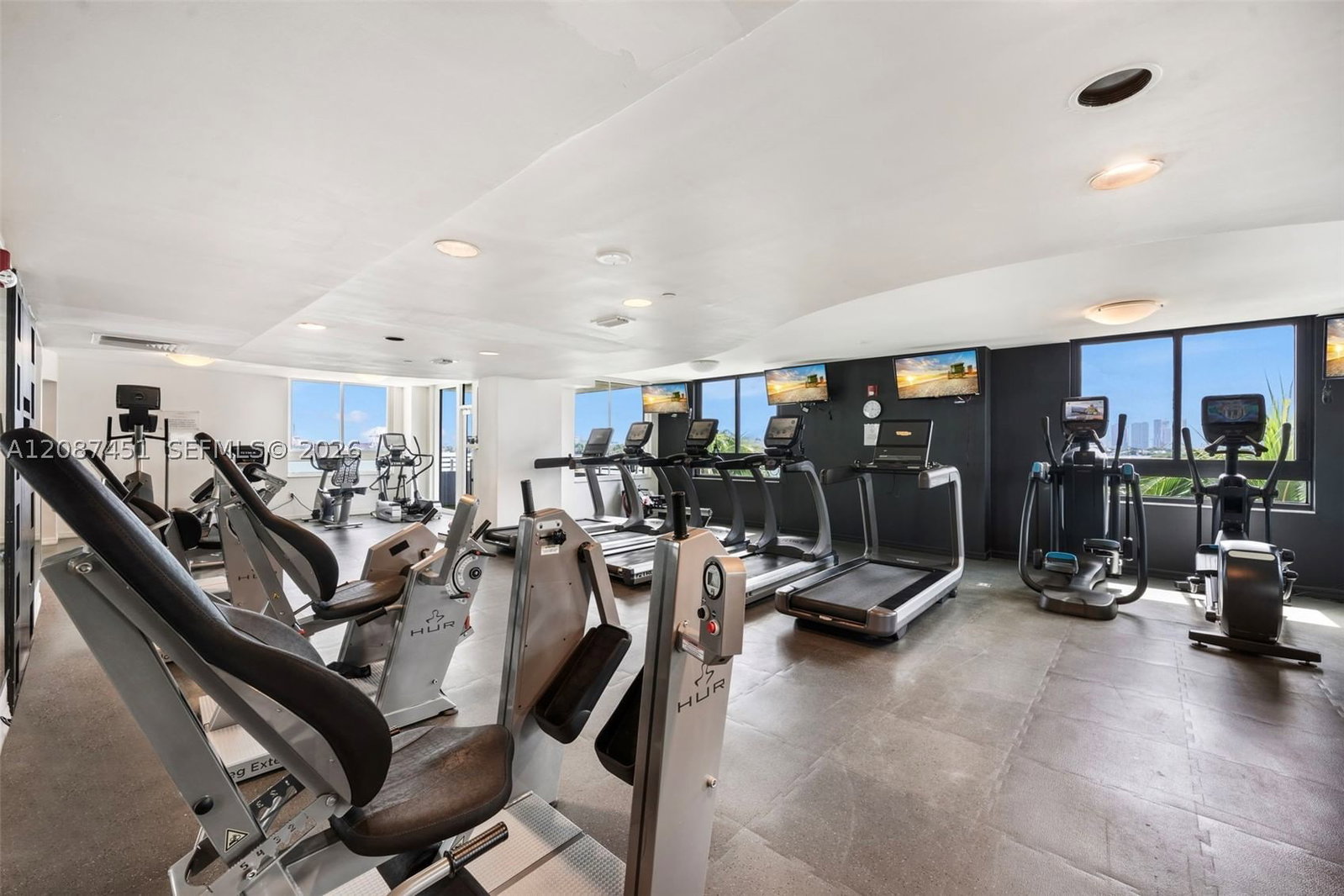 Real estate property located at 1330 West Ave #811, Miami-dade, The Waverly At South Beac, Miami Beach, FL