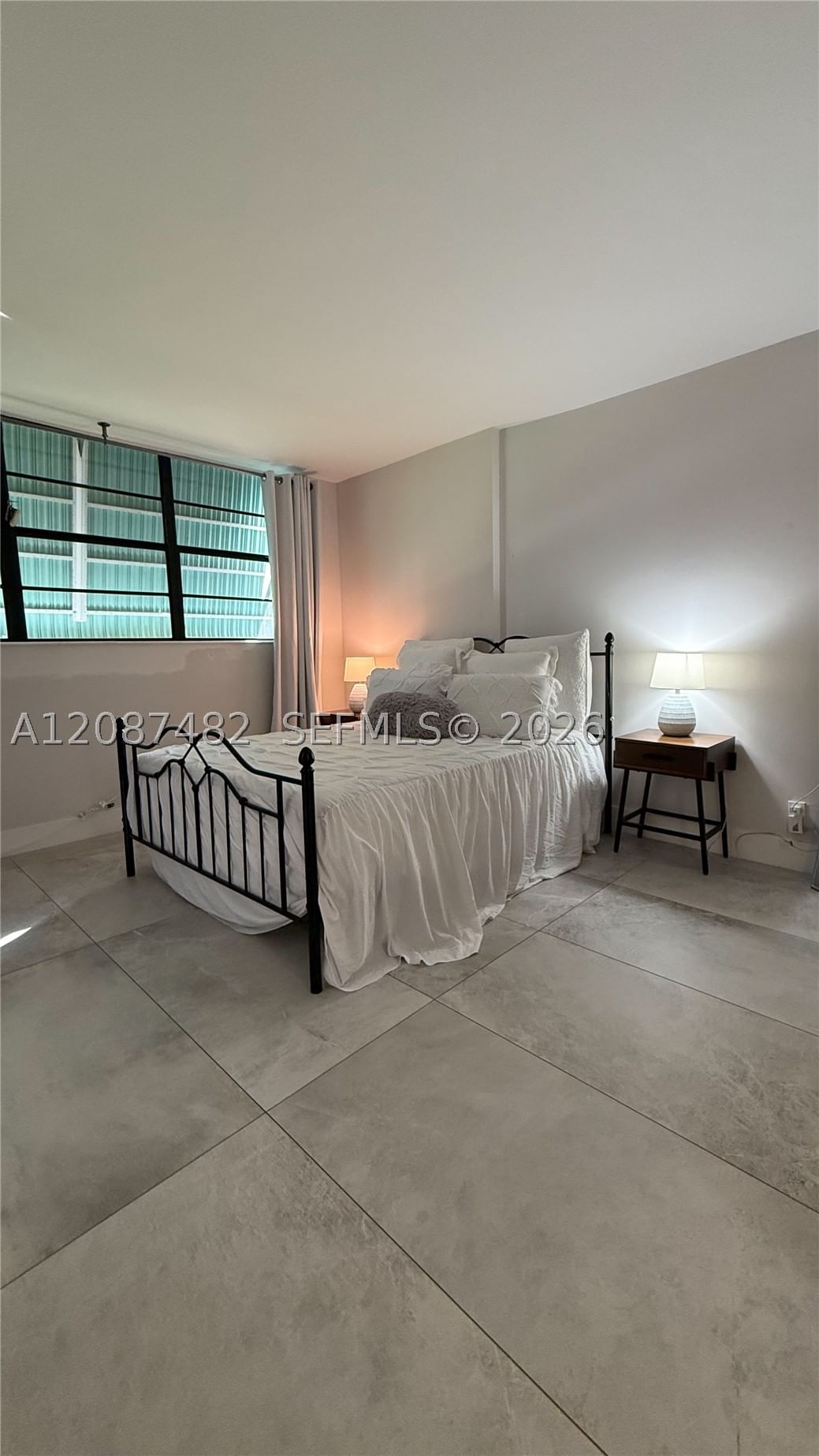 Real estate property located at 400 10th St #112, Broward, Deerfield Beach Gardens C, Deerfield Beach, FL