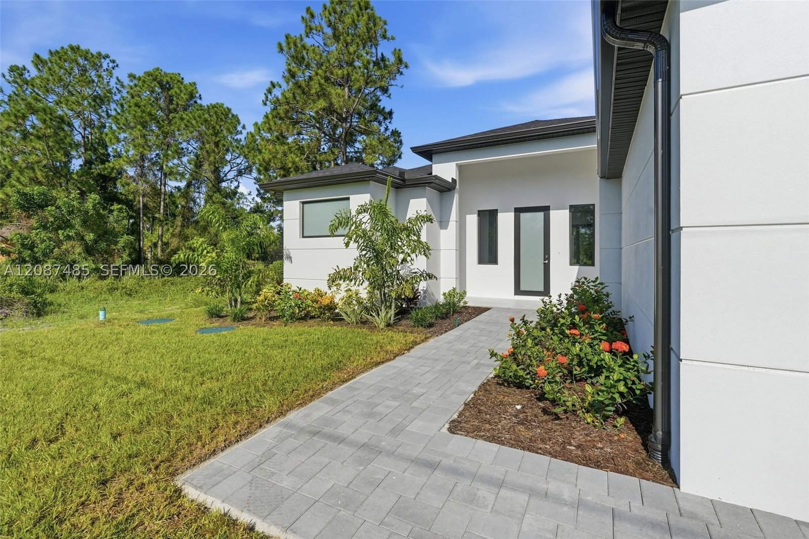 Real estate property located at 1134 Holmes AVE S, Lee, Lehigh Acres, Lehigh Acres, FL