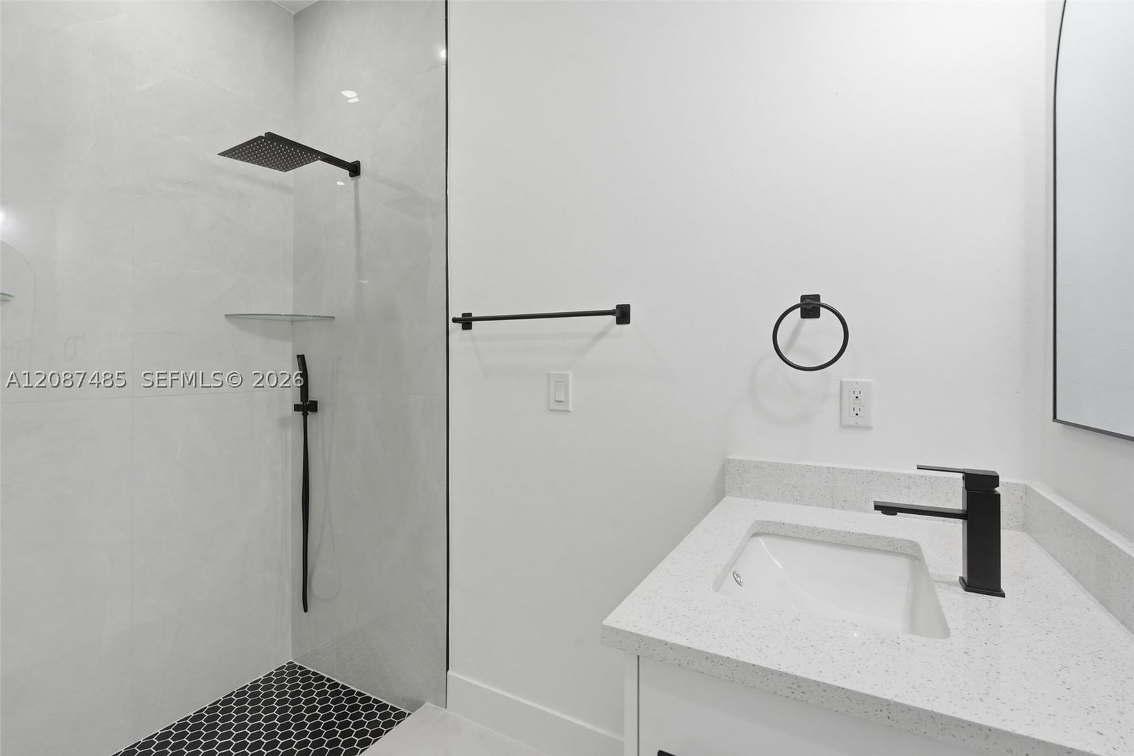 Real estate property located at 1134 Holmes AVE S, Lee, Lehigh Acres, Lehigh Acres, FL