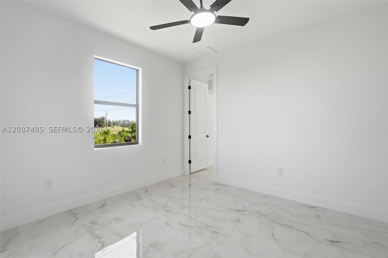 Real estate property located at 1134 Holmes AVE S, Lee, Lehigh Acres, Lehigh Acres, FL