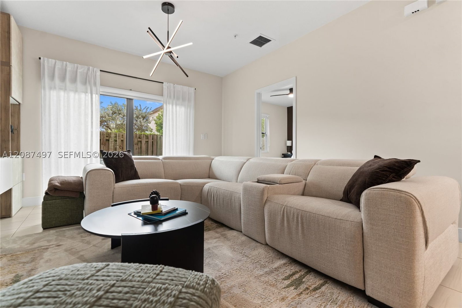 Real estate property located at 7865 104th Ave #4, Miami-dade, Grand Bay South Villas, Doral, FL
