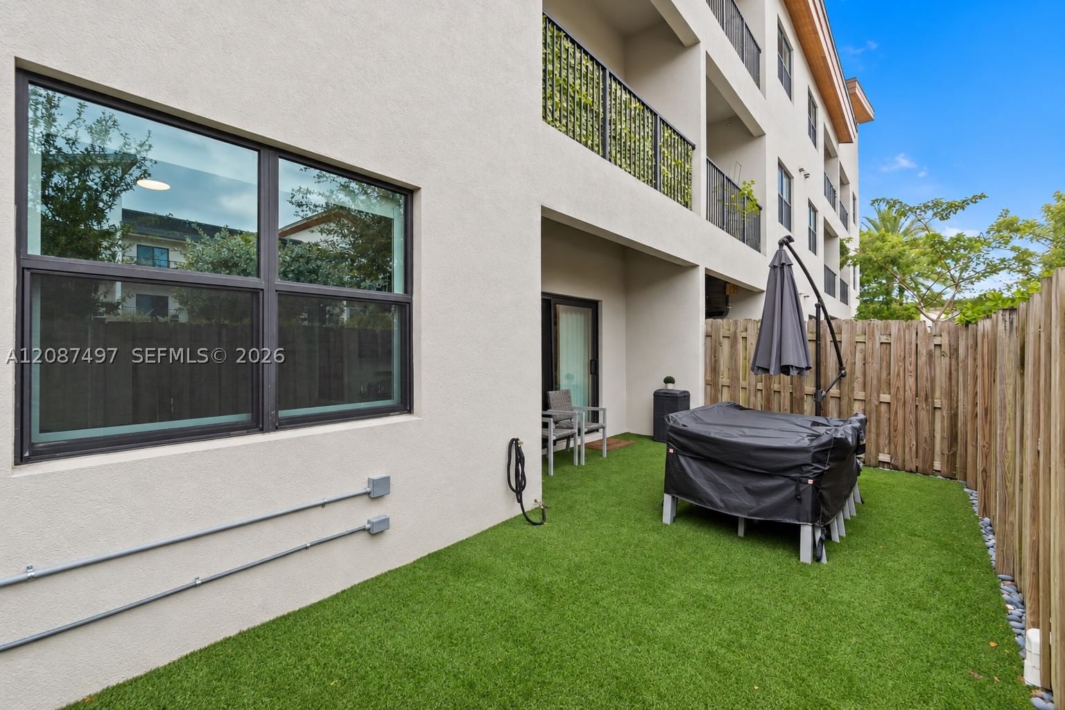 Real estate property located at 7865 104th Ave #4, Miami-dade, Grand Bay South Villas, Doral, FL