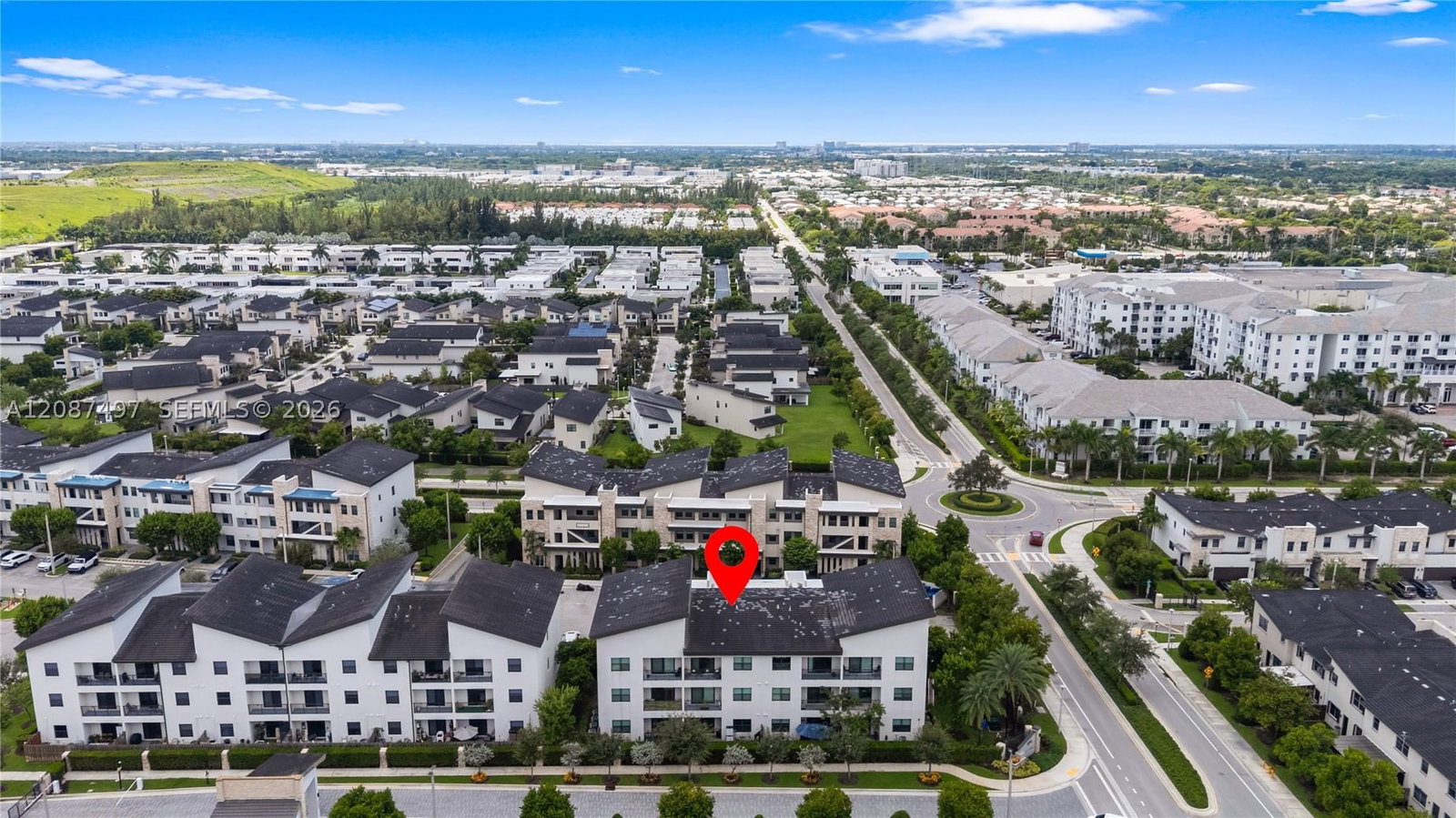 Real estate property located at 7865 104th Ave #4, Miami-dade, Grand Bay South Villas, Doral, FL