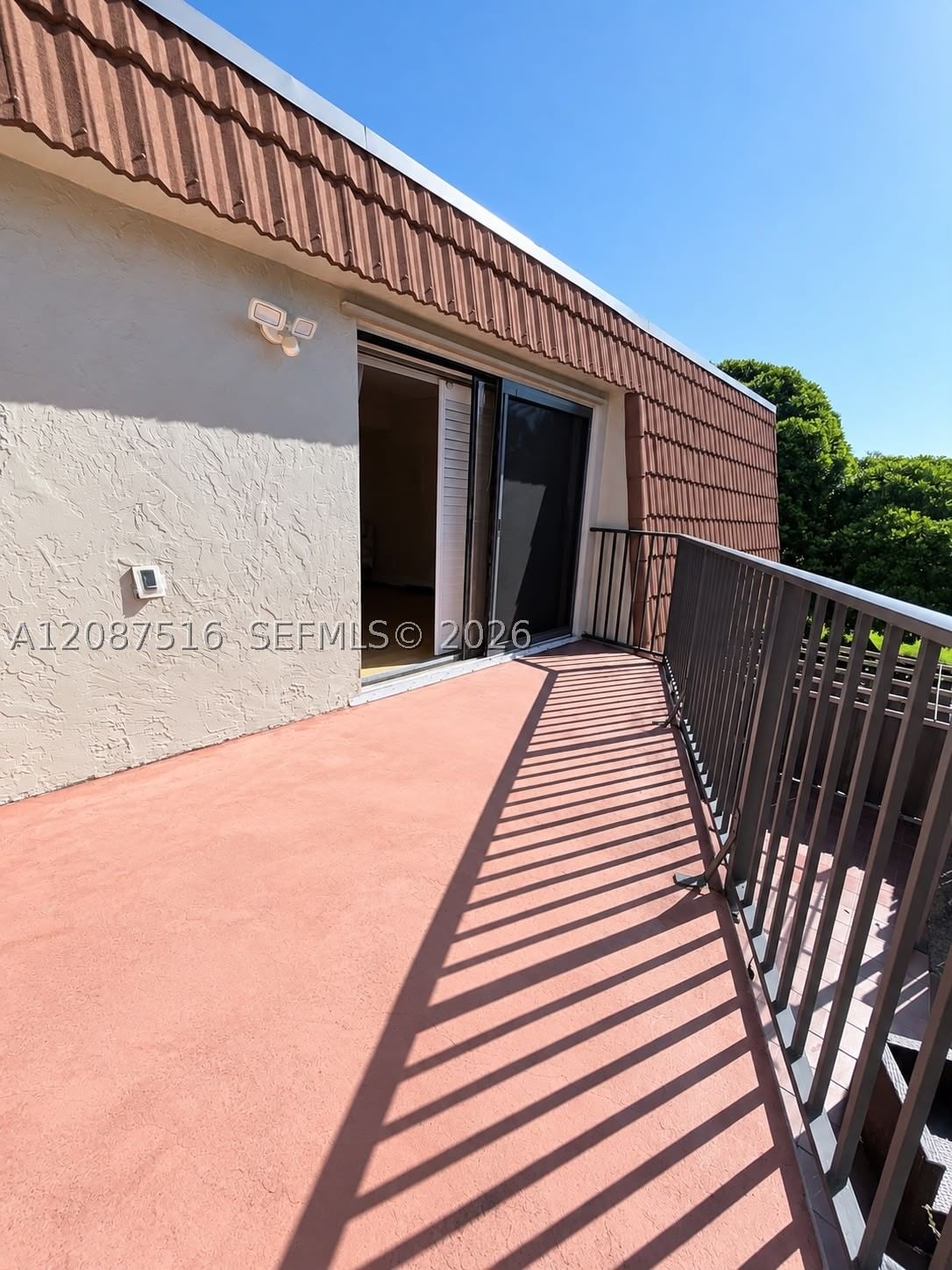 Real estate property located at 11006 Harmony Lake Cir, Broward, Village At Harmony Lake, Davie, FL