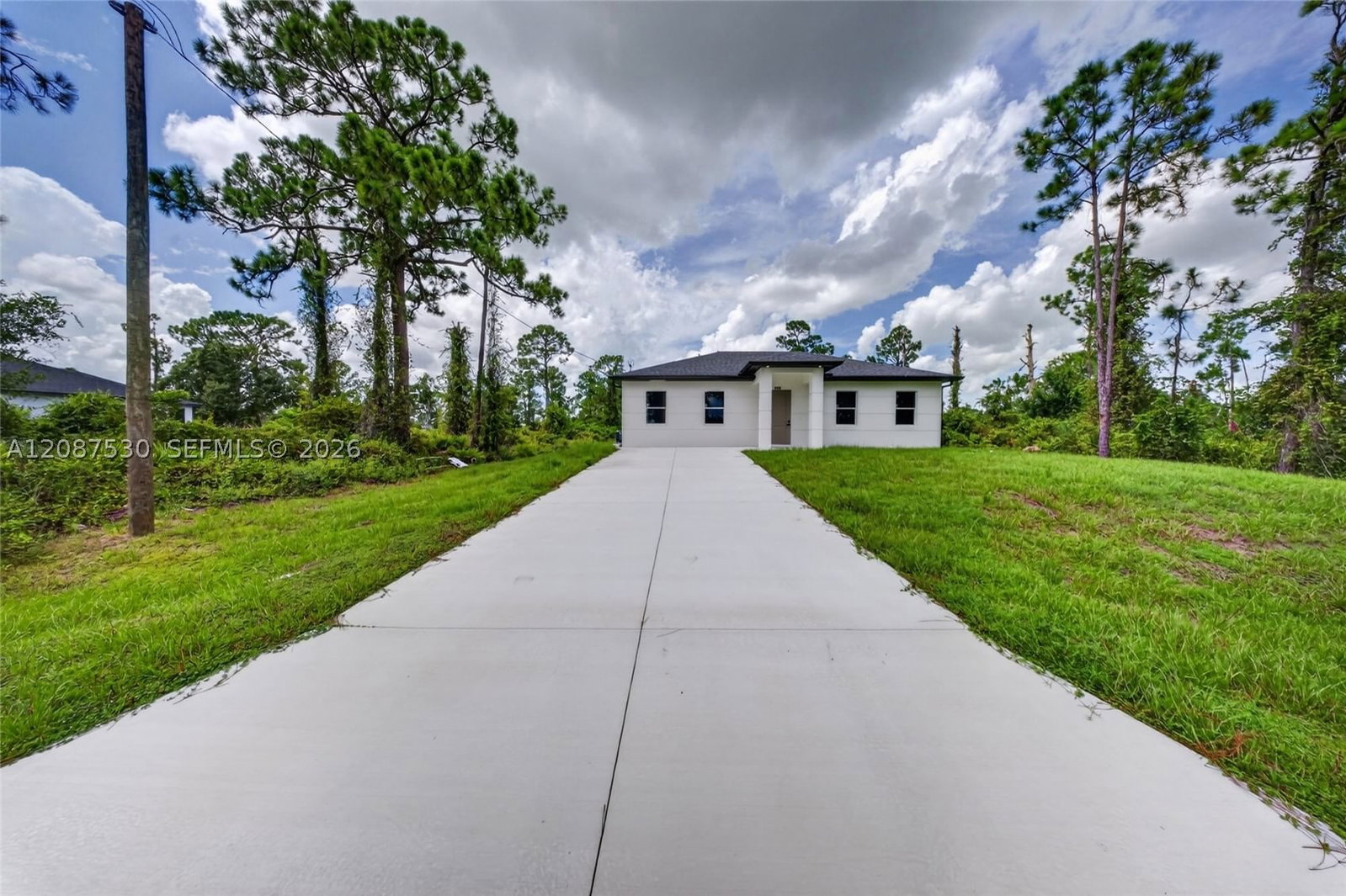 Real estate property located at 308 Mangonia, Lee, Lehigh Acres, Lehigh Acres, FL