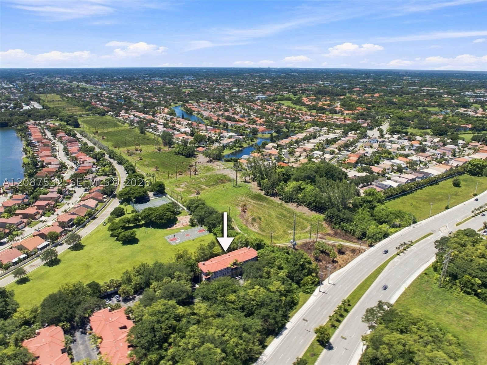 Real estate property located at 6978 Sample Rd #6978, Broward, Cypress Pointe At Coral S, Coral Springs, FL