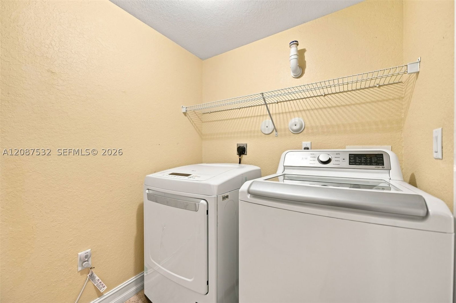 Real estate property located at 6978 Sample Rd #6978, Broward, Cypress Pointe At Coral S, Coral Springs, FL