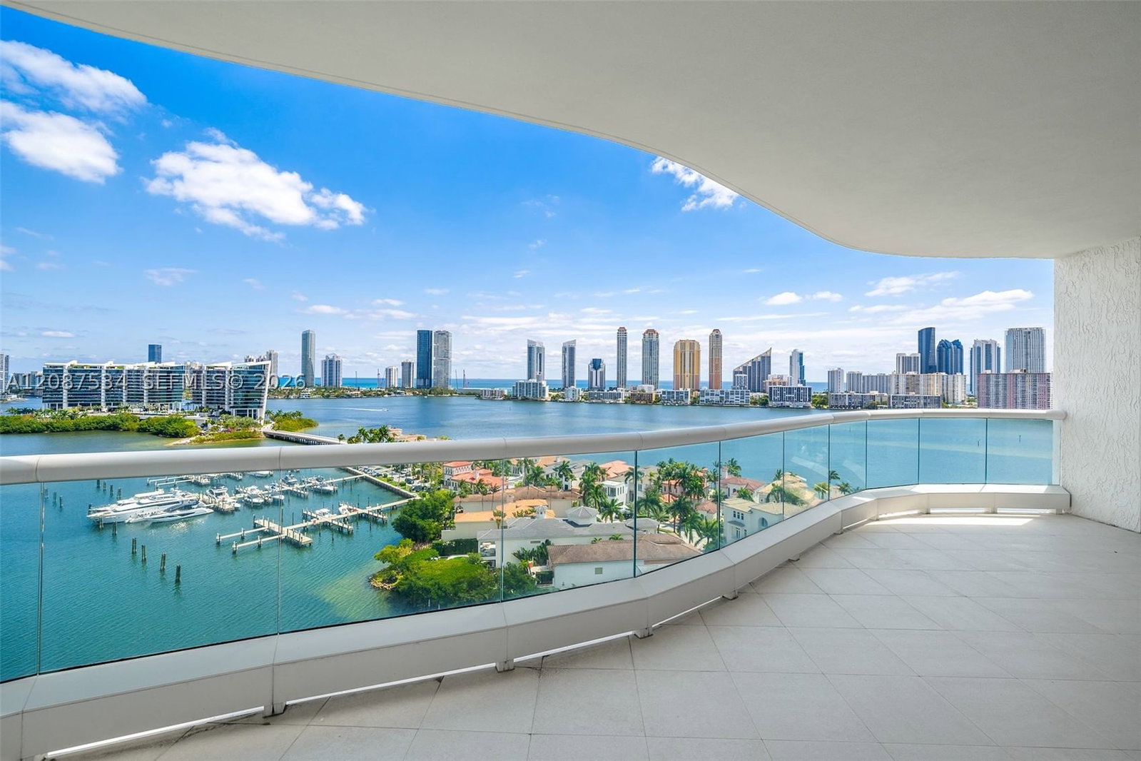 Real estate property located at 6000 Island Blvd #1703, Miami-dade, Bellamare @ Williams Isla, Aventura, FL