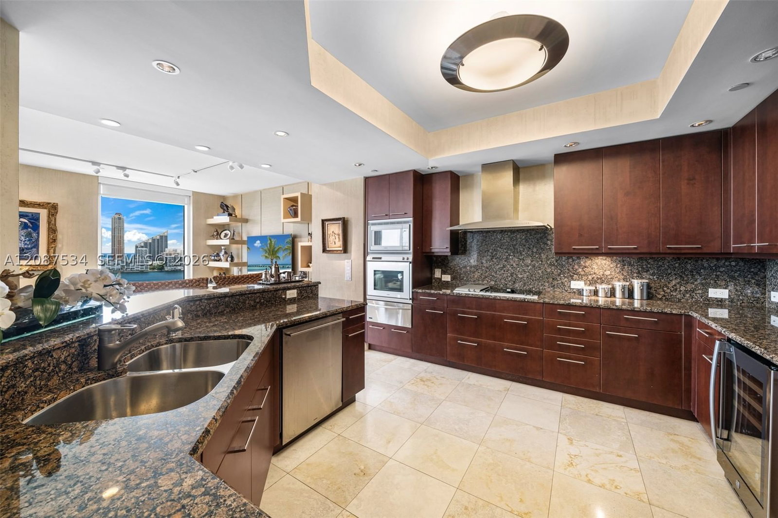 Real estate property located at 6000 Island Blvd #1703, Miami-dade, Bellamare @ Williams Isla, Aventura, FL