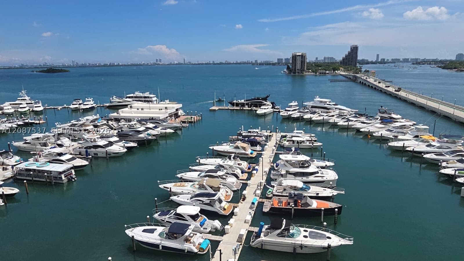 Real estate property located at 555 15th St PH-D, Miami-dade, Venetia Condo, Miami, FL