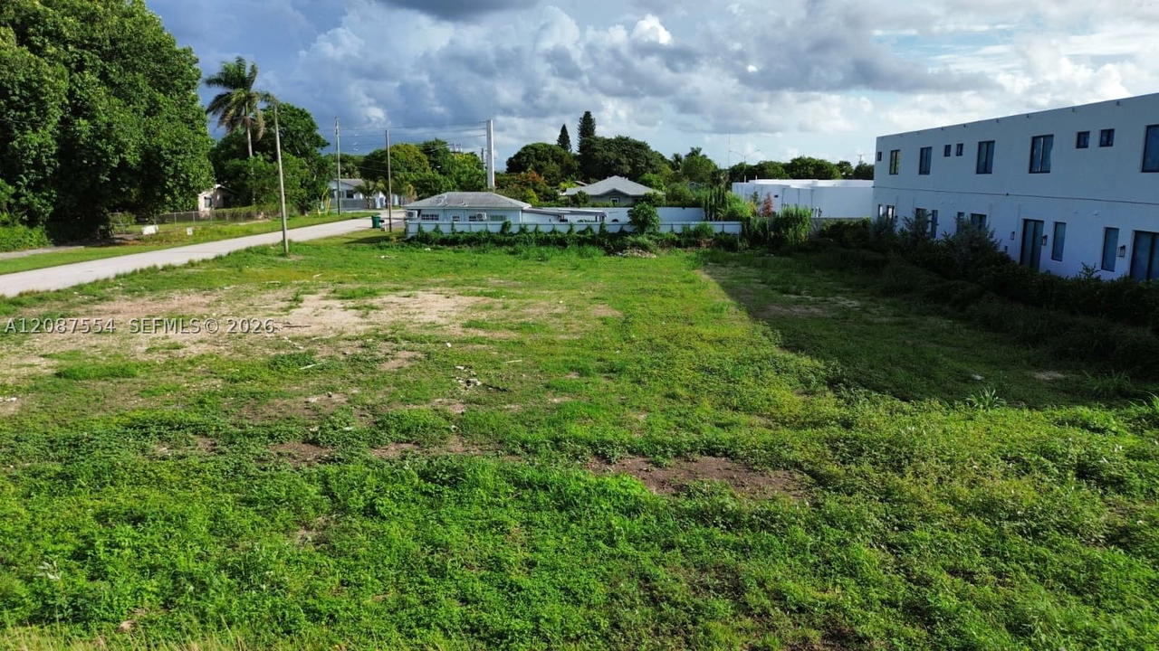 Real estate property located at 215 3rd Ave, Miami-dade, Town Of Florida City, Florida City, FL