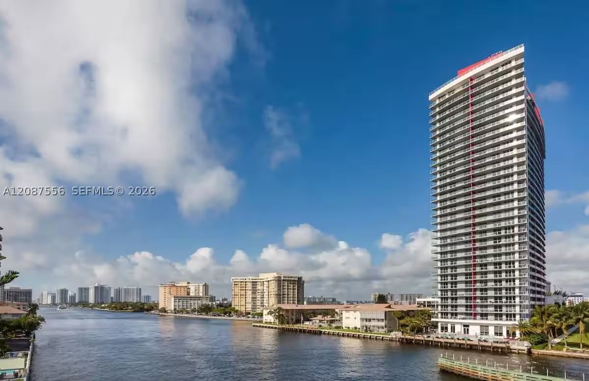 Real estate property located at 2602 Hallandale Beach Blvd R1108, Broward, Beachwalk Condominium, Hallandale Beach, FL