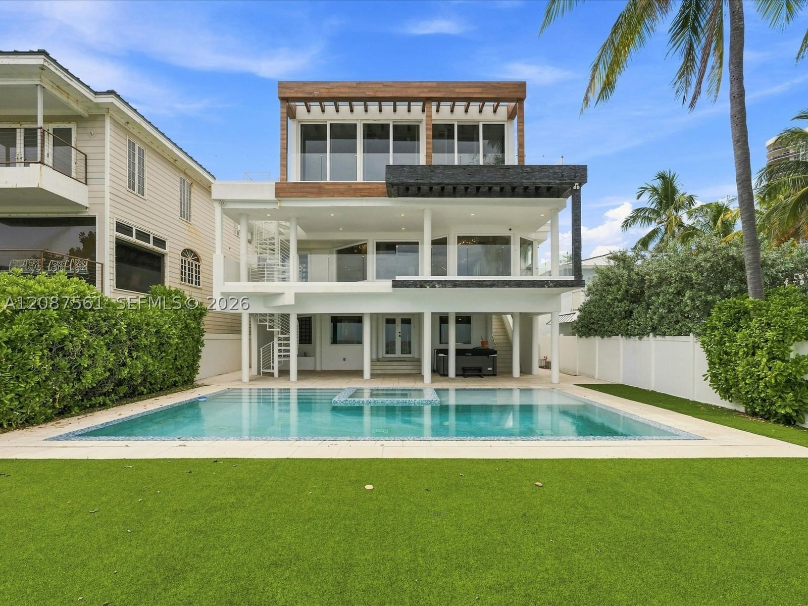 Real estate property located at 3036 Atlantic Blvd, Broward, Lauderdale Beach, Fort Lauderdale, FL
