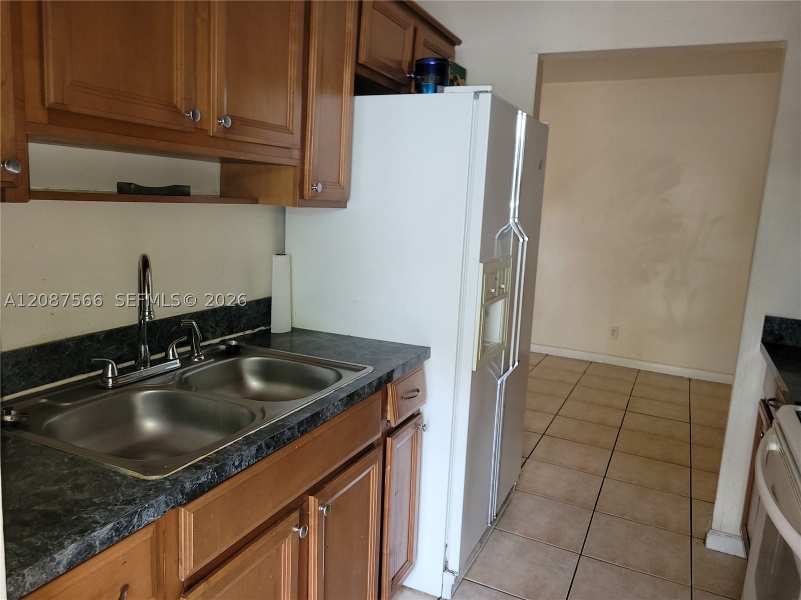 Real estate property located at 8704 35th St #105, Broward, Golfview Arms Inc Condo, Coral Springs, FL