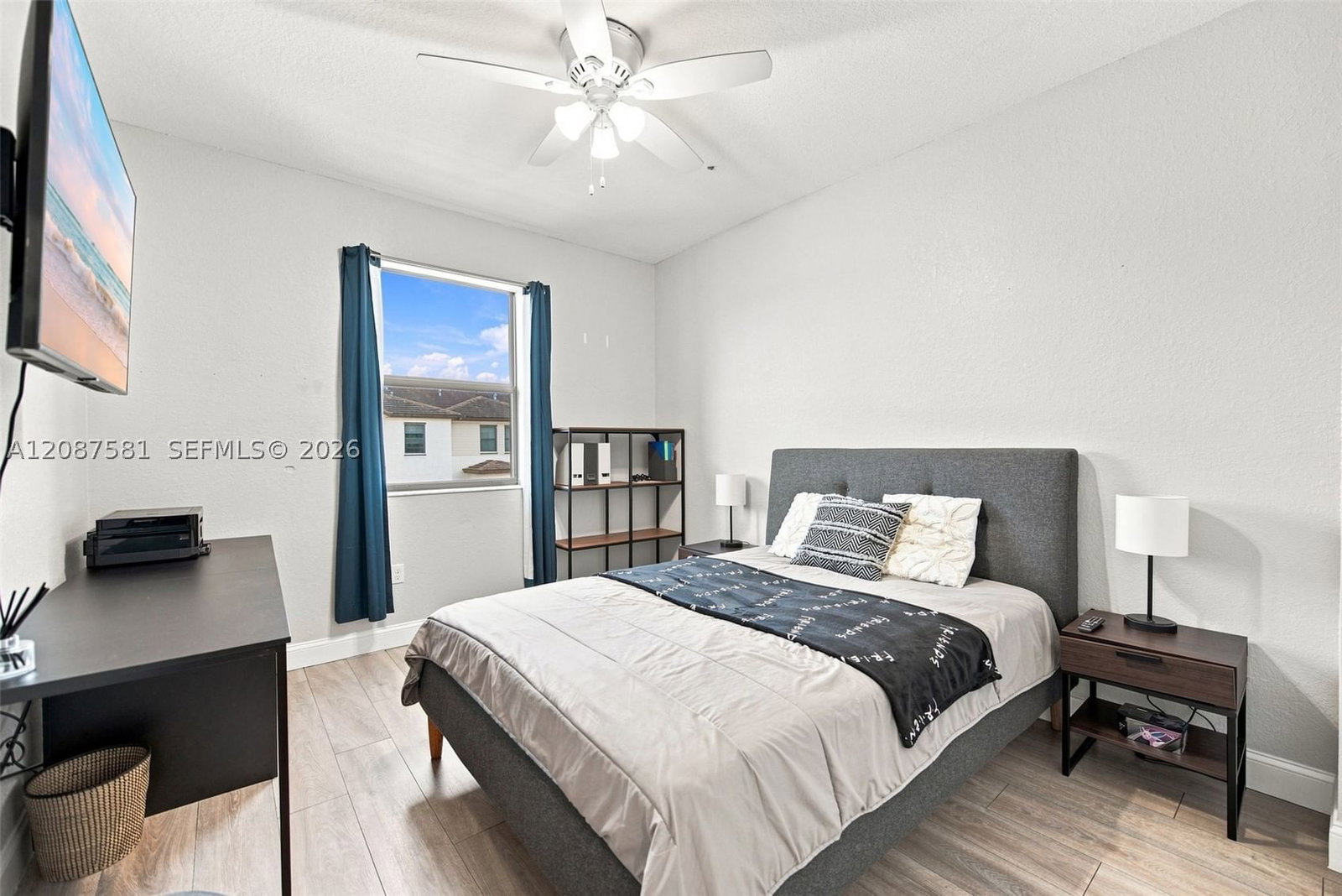 Real estate property located at 156 185th Way, Broward, Stellar Pembroke Pines, Pembroke Pines, FL