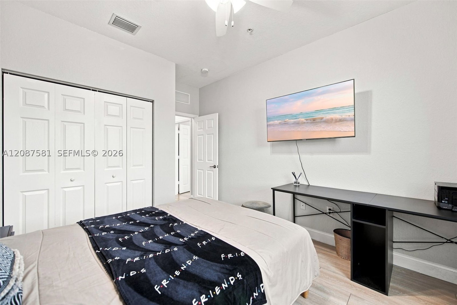 Real estate property located at 156 185th Way, Broward, Stellar Pembroke Pines, Pembroke Pines, FL