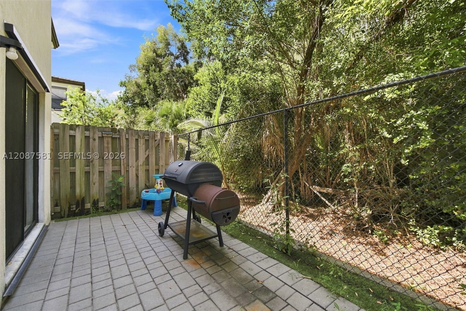 Real estate property located at 156 185th Way, Broward, Stellar Pembroke Pines, Pembroke Pines, FL