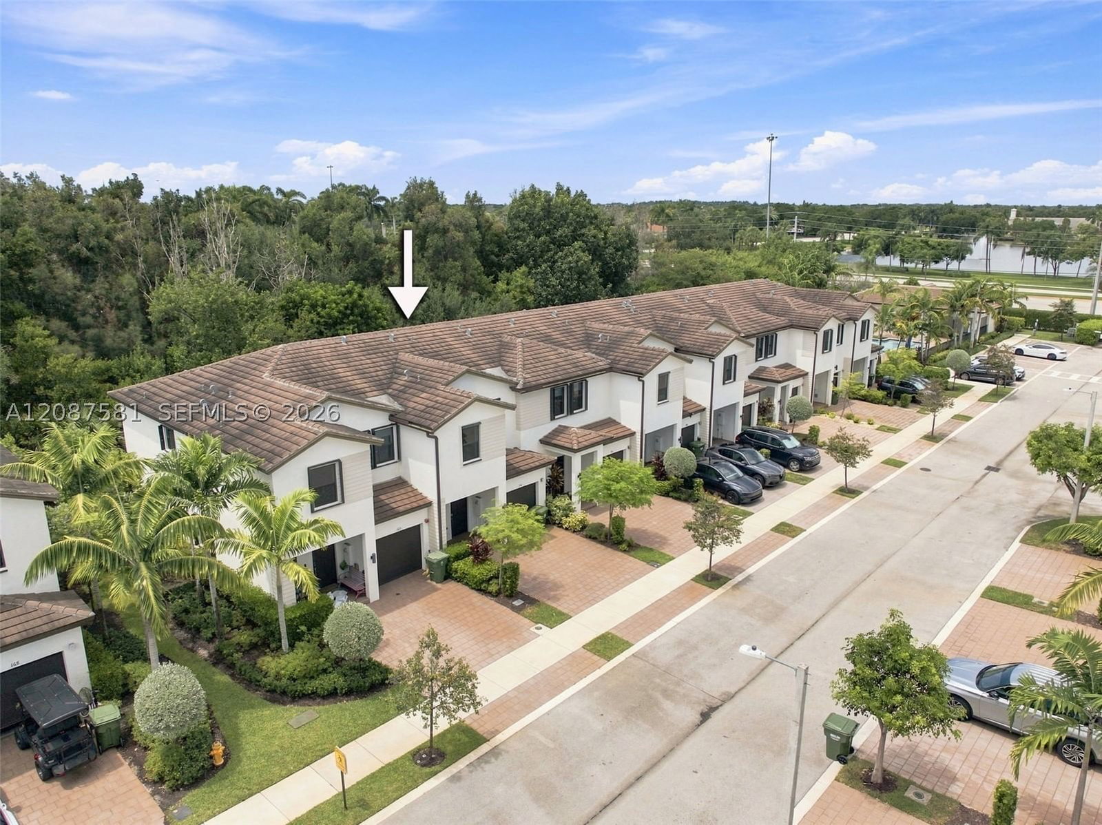 Real estate property located at 156 185th Way, Broward, Stellar Pembroke Pines, Pembroke Pines, FL