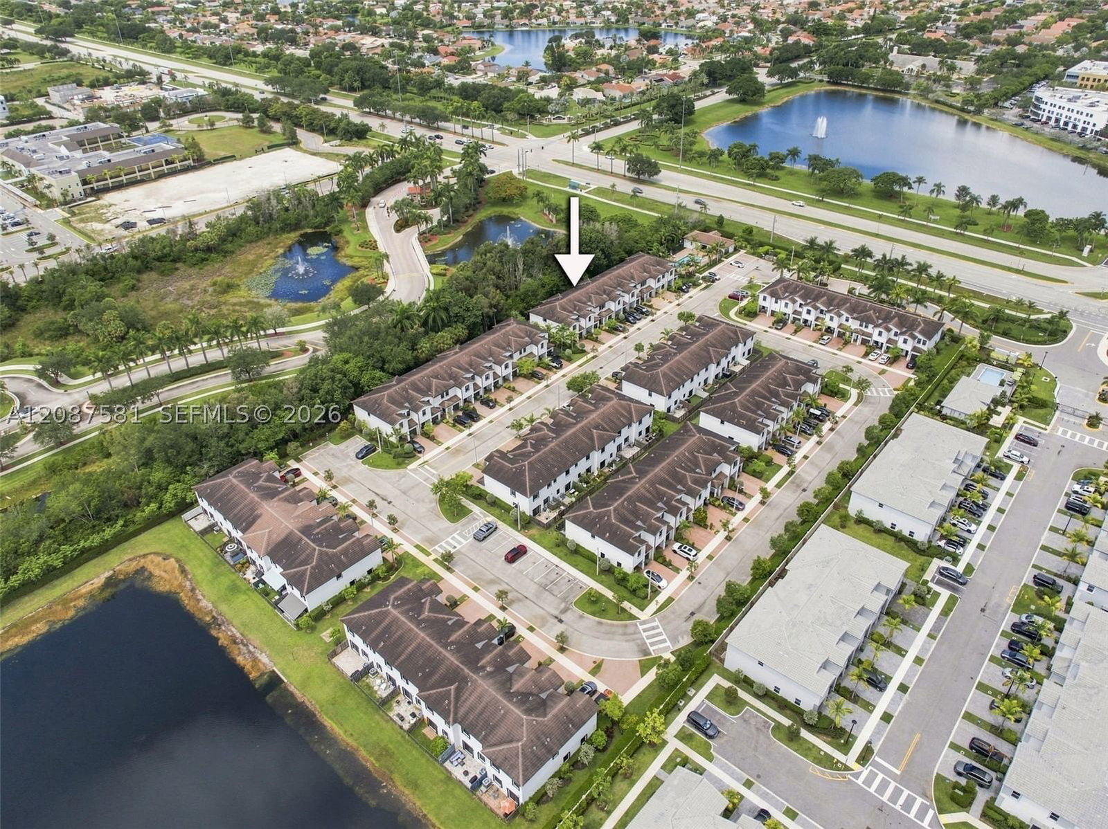 Real estate property located at 156 185th Way, Broward, Stellar Pembroke Pines, Pembroke Pines, FL