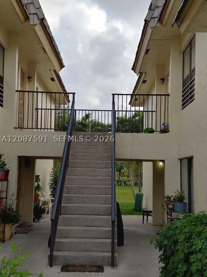 Real estate property located at 11128 Royal Palm Blvd #8-10, Broward, Grenadier Gardens, Coral Springs, FL