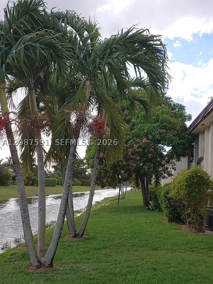 Real estate property located at 11128 Royal Palm Blvd #8-10, Broward, Grenadier Gardens, Coral Springs, FL