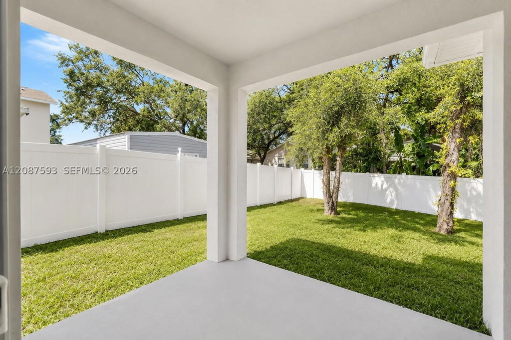 Real estate property located at 3706 Wiggins Leaf, Hillsborough, Grant Park Add, Tampa, FL