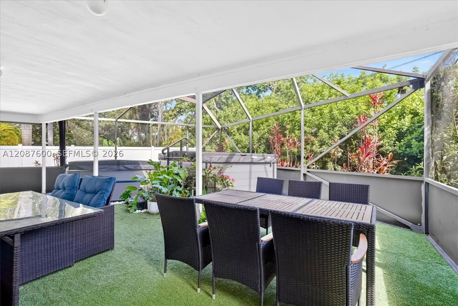 Real estate property located at 3211 Calle Largo Dr, Broward, Orangebrook Golf Estate, Hollywood, FL