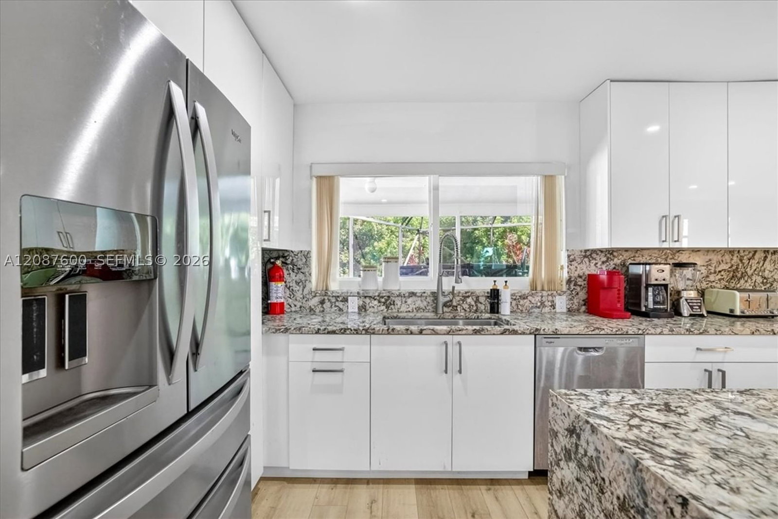 Real estate property located at 3211 Calle Largo Dr, Broward, Orangebrook Golf Estate, Hollywood, FL