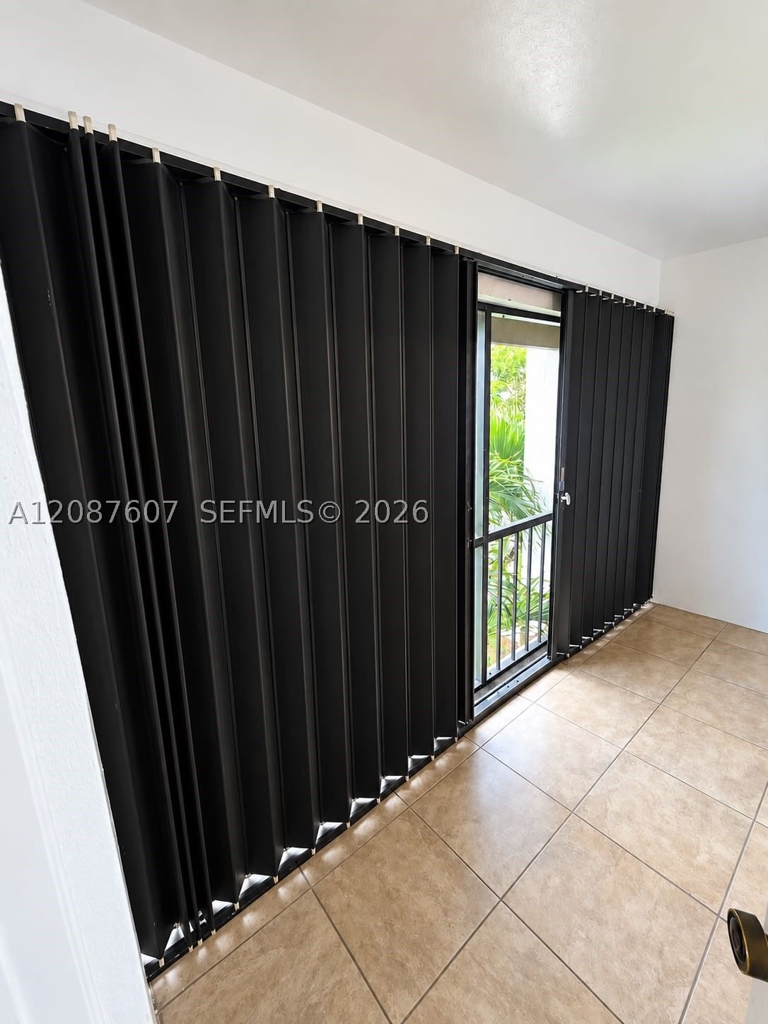Real estate property located at 301 Racquet Club Rd #310, Broward, Building Four Of Racquet, Weston, FL