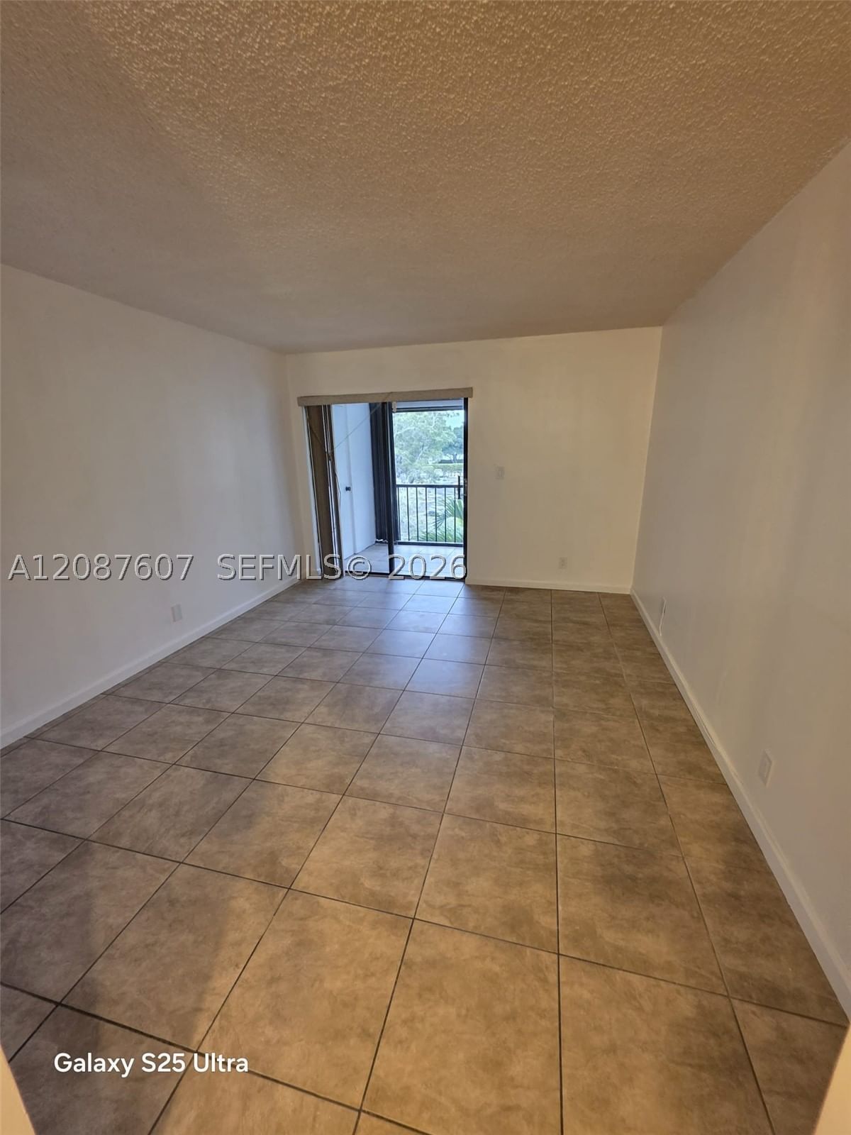 Real estate property located at 301 Racquet Club Rd #310, Broward, Building Four Of Racquet, Weston, FL